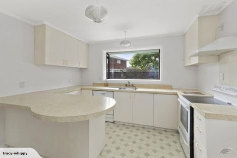 Photo of property in 27 Waddington Drive, Naenae, Lower Hutt, 5011