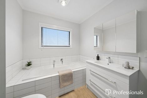 Photo of property in 96 Farmer Crescent, Taita, Lower Hutt, 5011