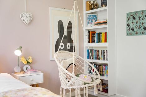 Photo of property in 50 Huia Street, Waikanae, 5036