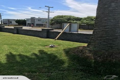 Photo of property in 106b Karewa Parade, Papamoa Beach, Papamoa, 3118