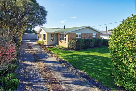 Photo of property in 100 Hillcrest Street, Solway, Masterton, 5810