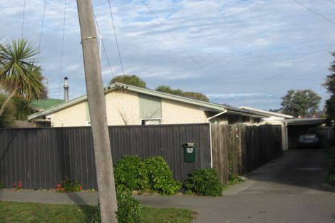 Photo of property in 2/72 Pine Avenue, New Brighton, Christchurch, 8061