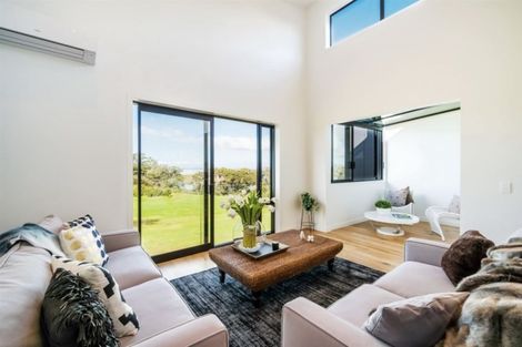 Photo of property in 16 Catalina Bay Drive, Hobsonville, Auckland, 0616