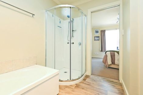 Photo of property in 148a Gloucester Street, Taradale, Napier, 4112