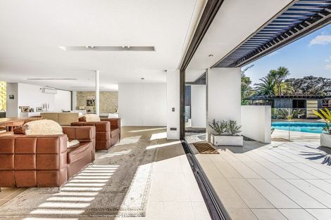 Photo of property in 303 Beach Road, Campbells Bay, Auckland, 0630