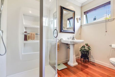 Photo of property in 7 East Street, Claudelands, Hamilton, 3214