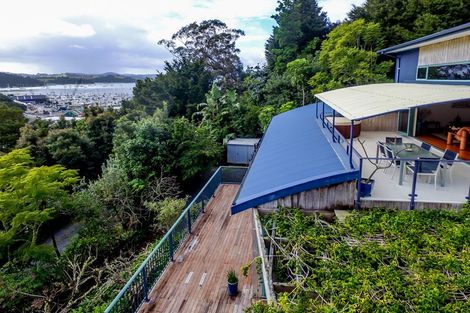Photo of property in 8 Scoresby Street, Opua, 0200