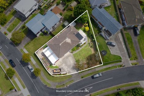 Photo of property in 41 Beechdale Crescent, Pakuranga Heights, Auckland, 2010