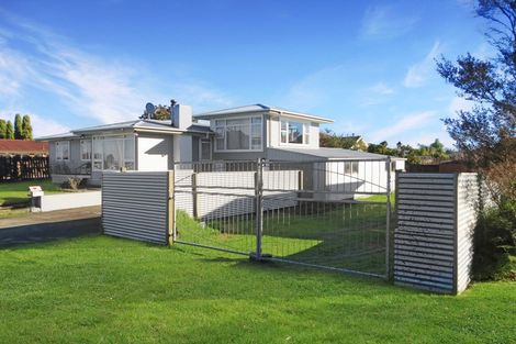 Photo of property in 2 Henton Street, Te Aroha, 3320