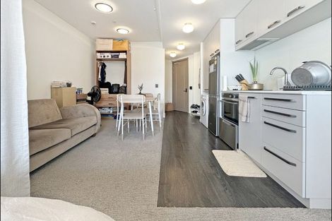 Photo of property in 307/3 Roxburgh Street, Mount Victoria, Wellington, 6011