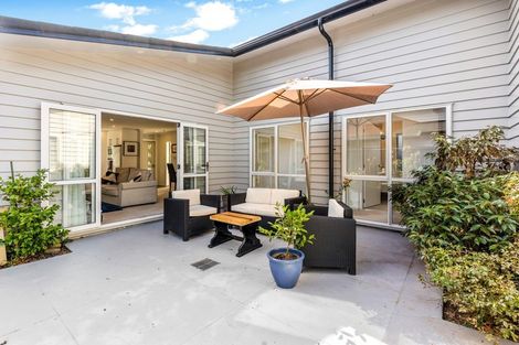 Photo of property in 21 Somerby Mews, Silverstream, Upper Hutt, 5019