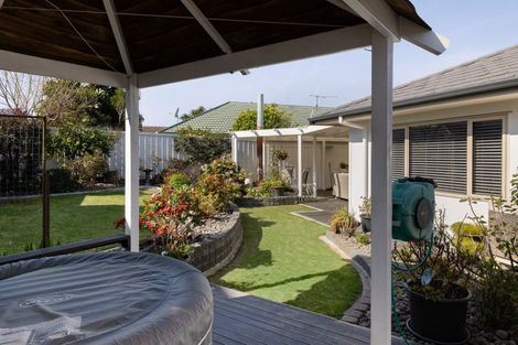 Photo of property in 60 Plateau Heights, Mount Maunganui, 3116