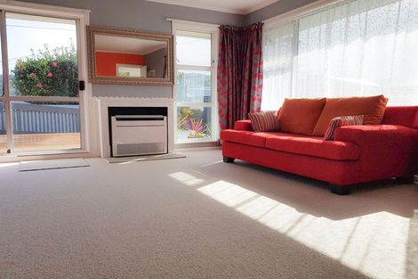 Photo of property in 20 Holyoake Crescent, Avalon, Lower Hutt, 5011