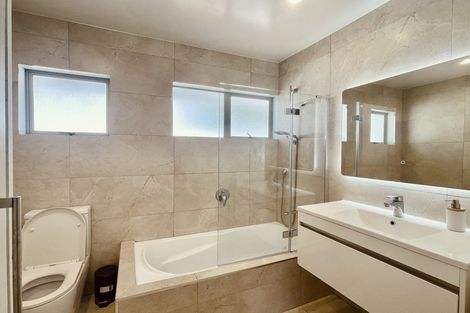 Photo of property in 1/21 Gowing Drive, Meadowbank, Auckland, 1072