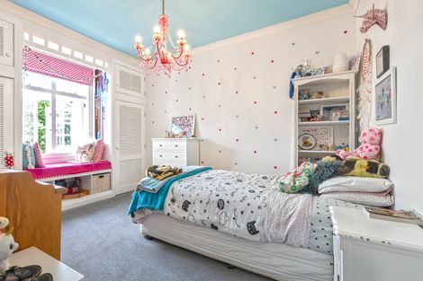 Photo of property in 43 Princes Street, Cambridge, 3434