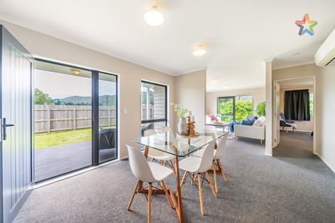 Photo of property in 24a Wainuiomata Road, Wainuiomata, Lower Hutt, 5014