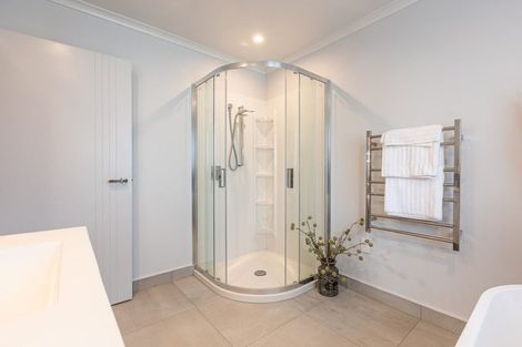 Photo of property in 30 Freedom Drive, Kelvin Grove, Palmerston North, 4414