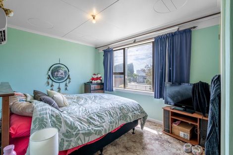 Photo of property in 12 Doyle Street, Bluff, 9814