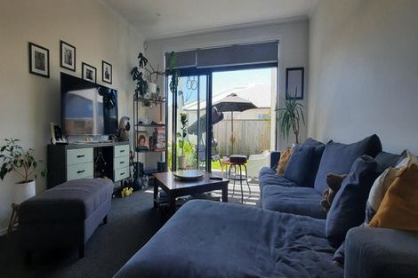 Photo of property in 14 Kauamo Close, Waiwhetu, Lower Hutt, 5010