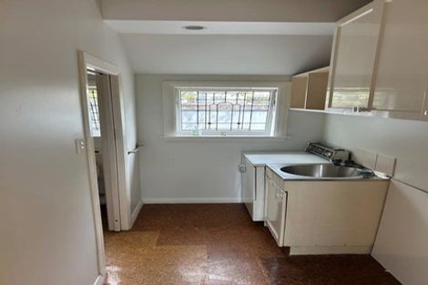 Photo of property in 39 Jacksons Road, Merivale, Christchurch, 8014