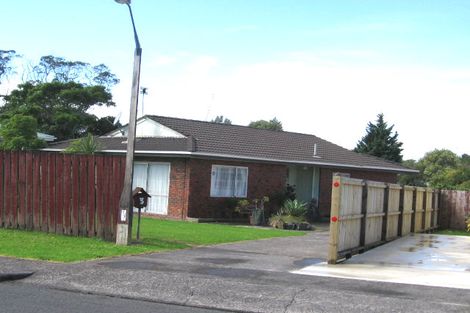 Photo of property in 3 Riverpark Crescent, Henderson, Auckland, 0610
