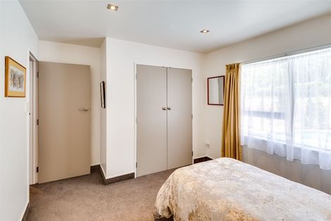 Photo of property in 90 Simla Avenue, Havelock North, 4130