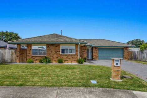 Photo of property in 2 Walnut Grove, Whakatane, 3120