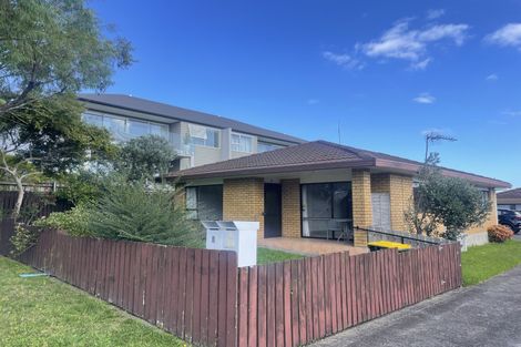 Photo of property in 3/13 Menary Street, Papakura, 2110