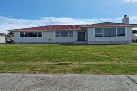 Photo of property in 14 Mariner Street, Mangere, Auckland, 2022