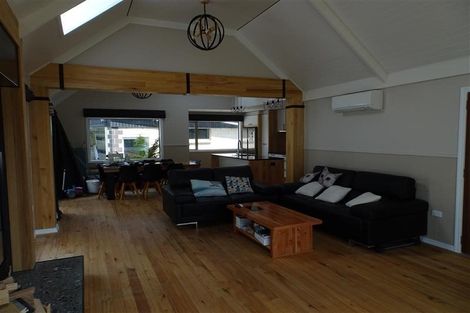 Photo of property in 16a Hackthorne Road, Cashmere, Christchurch, 8022