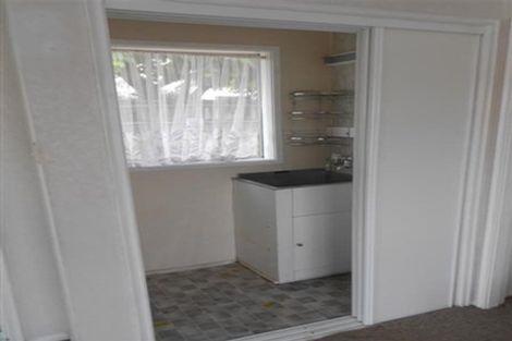 Photo of property in 2/311 Carrington Street, Vogeltown, New Plymouth, 4310