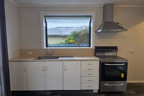 Photo of property in 40 Fairview Road, Western Heights, Rotorua, 3015