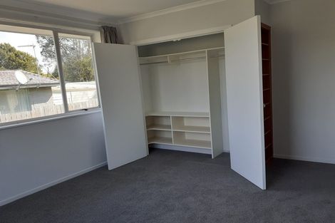 Photo of property in 27 Vancouver Place, Marfell, New Plymouth, 4310