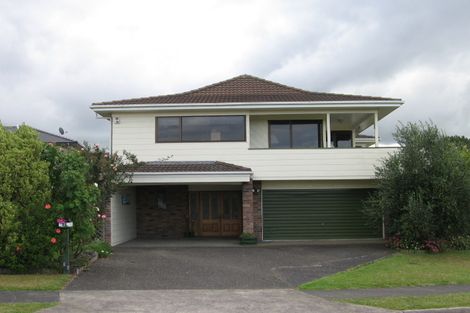 Photo of property in 22 Renoir Street, West Harbour, Auckland, 0618