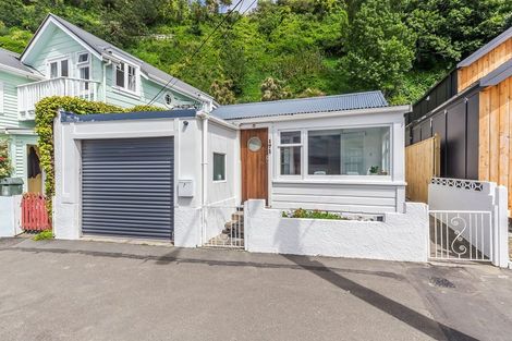 Photo of property in 171 Marine Parade, Seatoun, Wellington, 6022