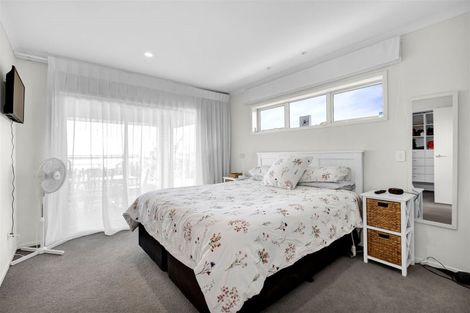 Photo of property in 18a Jules Crescent, Bell Block, New Plymouth, 4312