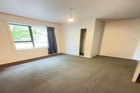 Photo of property in 10 Oakhurst Place, Russley, Christchurch, 8042