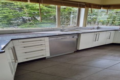 Photo of property in 17 Maidstone Place, Oteha, Auckland, 0632