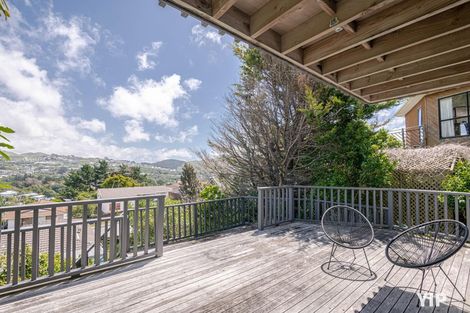 Photo of property in 16 Dominica Crescent, Grenada Village, Wellington, 6037