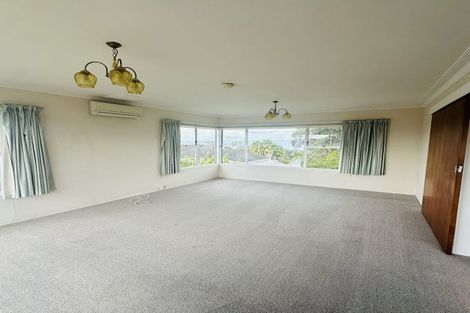 Photo of property in 17 Toroa Street, Torbay, Auckland, 0630