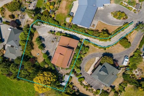 Photo of property in 15 Hillview Place, Pleasant Point, 7903