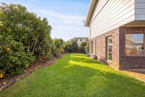 Photo of property in 2/23 Butley Drive, Farm Cove, Auckland, 2012