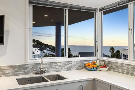 Photo of property in 32 Whale Cove, Stanmore Bay, Whangaparaoa, 0932