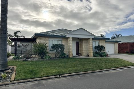 Photo of property in Diamond Sands, 27/644 Grenada Street, Papamoa Beach, Papamoa, 3118