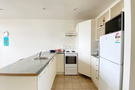 Photo of property in 6/372 Rosedale Road, Rosedale, Auckland, 0632