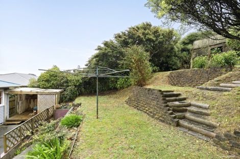 Photo of property in 125 Broderick Road, Johnsonville, Wellington, 6037