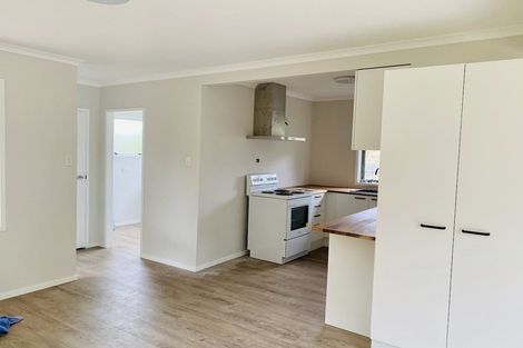 Photo of property in 281 One Tree Point Road, One Tree Point, 0118