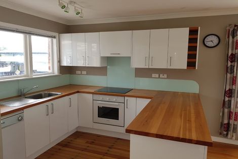 Photo of property in 4 Short Street, Papakura, 2110