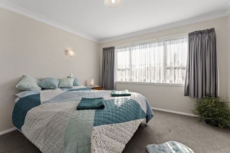 Photo of property in 12 Saint Annes Street, Levin, 5510