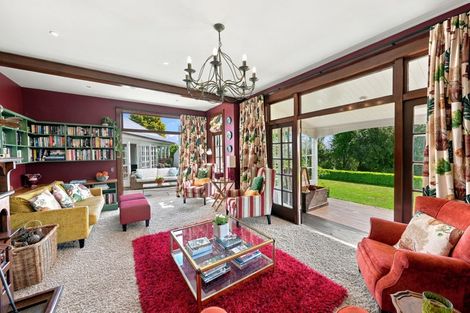 Photo of property in 17 Heaton Rhodes Place, Cashmere, Christchurch, 8022